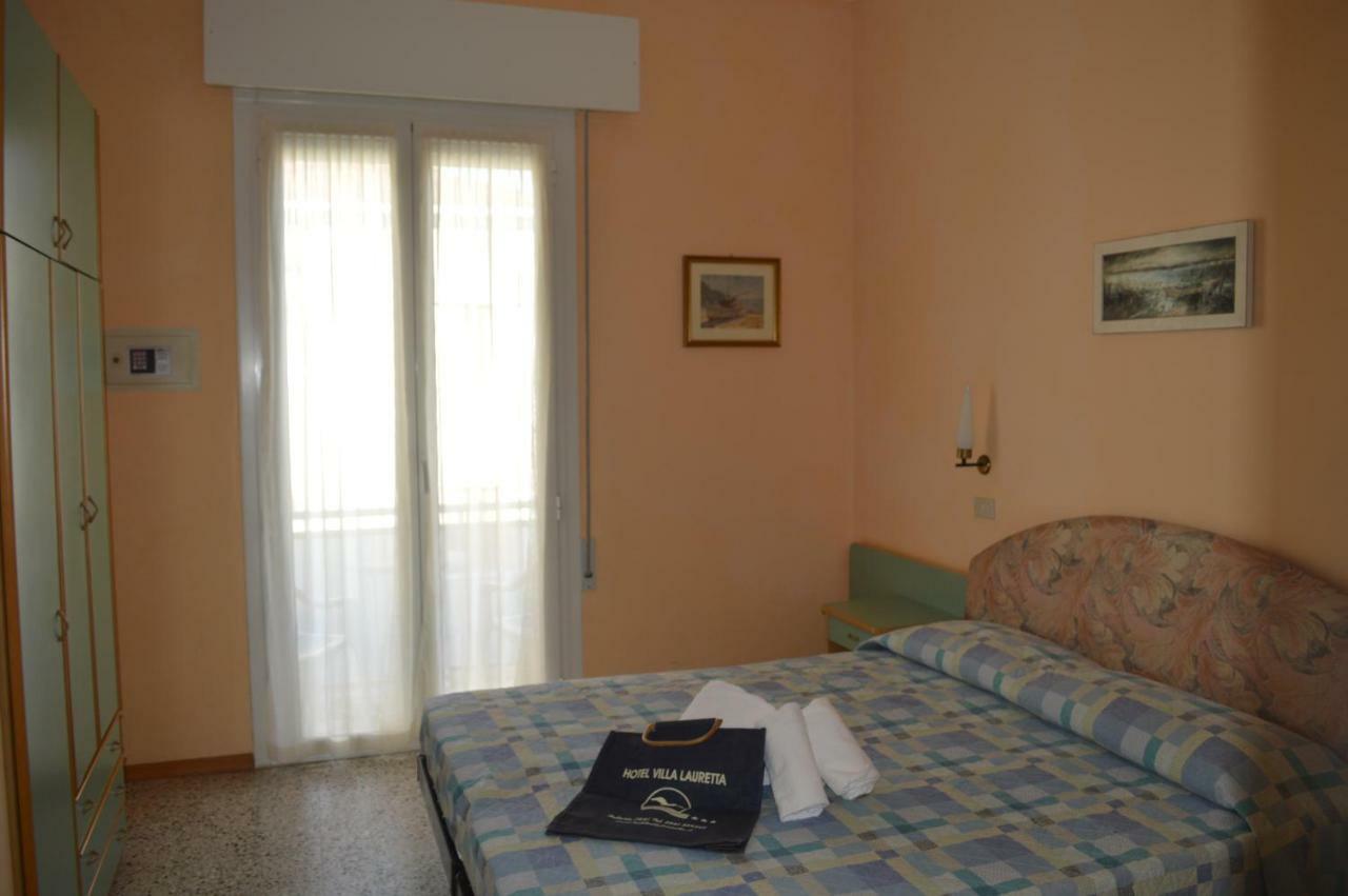 Hotel Lauretta Bellaria-Igea Marina Ngoại thất bức ảnh